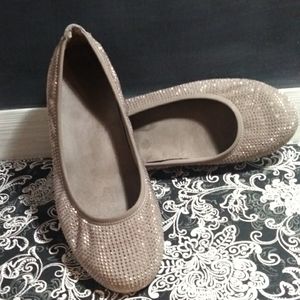 Vionic "Willow" Taupe Flats Size 7 1/2